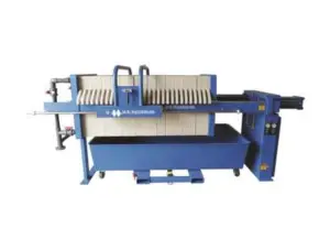 Side view on a Filter Press with self dumping cake hopper